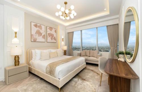 Jumeirah Lake Towers Apartment | Stylish 2BR plus Maid Luxury Apartment in JLT