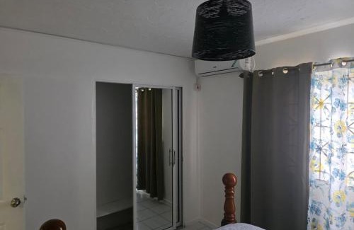 Constant Spring Apartment | Stylish 2BR Prime Location Gated 24 7 Secure