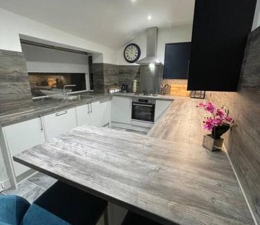 Clitheroe House | Stylish 3 Bed Home in Clitheroe