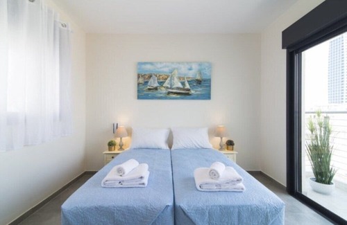 Florentin Apartment | Stylish 3 BR in Florentine