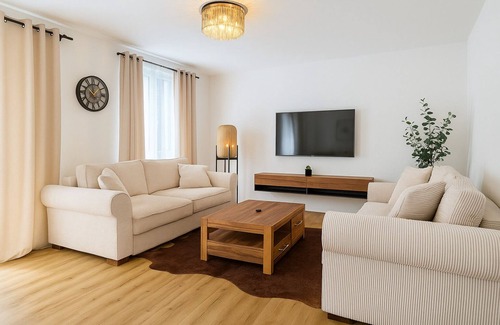 Volkmarsdorf Apartment | Stylish 3-room apartment in Leipzig | Central, modern & perfect for 6 guests