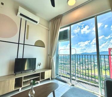 Sungai Buloh Apartment | Stylish 3BR Condo at The Zizz