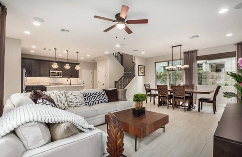 Estrella Village House | Stylish 3BR w/Patio+ Lux Kitchen