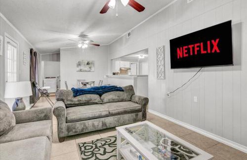 Groves House | Stylish 4 bedroom home in Groves