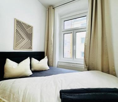 Josefstadt Apartment | Stylish 4BR shared Apt -10 Min Transport to Stadthalle