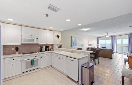 Pensacola Beach Condo | Stylish and Beachy 2 bedroom, 2 bath Gulf Front Condo at Emerald Isle #1503!