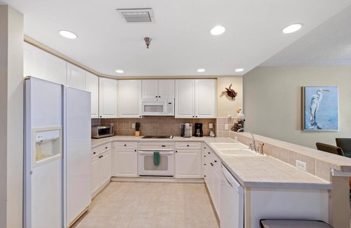 Pensacola Beach Condo | Stylish and Beachy 2 bedroom, 2 bath Gulf Front Condo at Emerald Isle #1503!