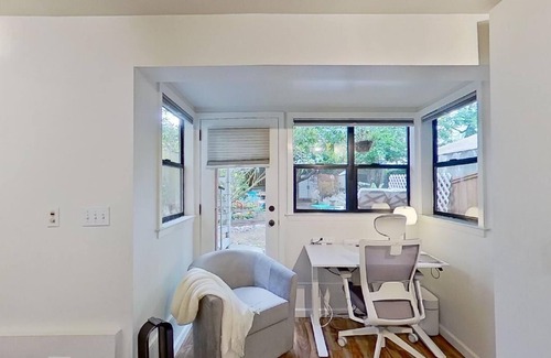 Lower Pacific Heights Apartment | Stylish and Comfortable Studio Garden in Lower Pacific Heights