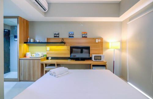Cikarang Apartment | Stylish and Cozy Studio No Kitchen Apartment Mustika Golf Residence By Travelio