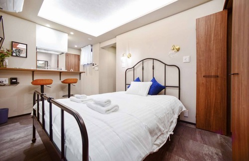 Minato Apartment | Stylish and homey space! // Alt Stay Azabudai 102