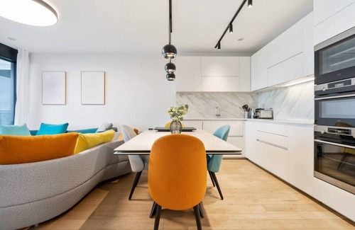 Gasperich Apartment | Stylish and Luxurious Apt with Pool & Gym