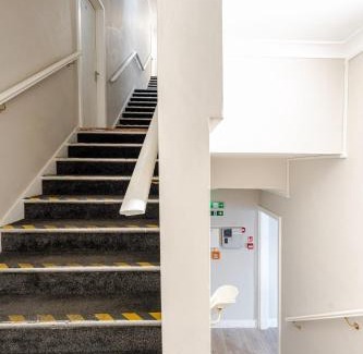Hillingdon Apartment | Stylish and Luxury Flat in LND
