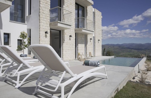 Pano Akourdalia Villa | Stylish and modern 3 bedroom villa, with infinity pool, mountain and sea views