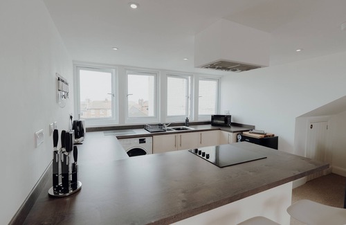 Herne Bay Apartment | Stylish and Modern 2-Bed Apartment in Herne Bay