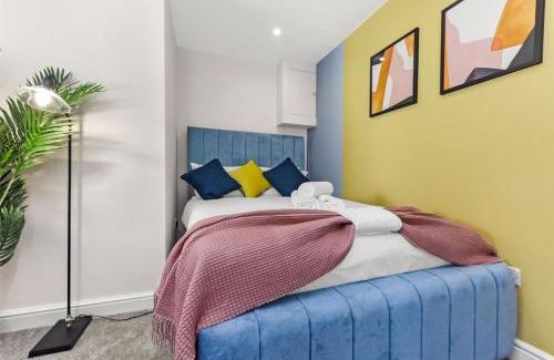 Chase Apartment | Stylish and Snug Studio