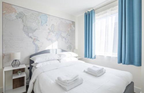 Cambridge Apartment | Stylish Apartment 1 min to Station with Balcony