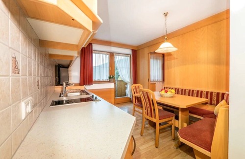 Laion Apartment | Stylish apartment (A) in Haus Rabanser*-in the heart of the Dolomites/Val Gardena/Grödnertal