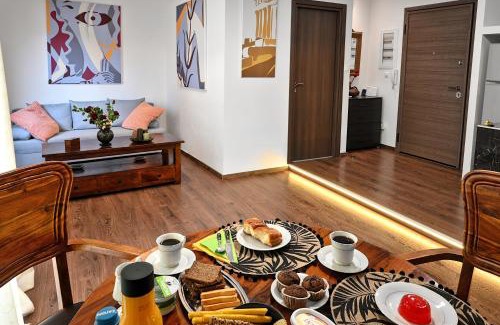 Monastiraki Apartment | Stylish Apartment, Acropolis view