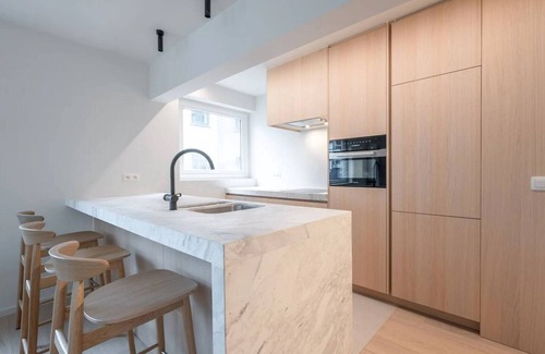 Knokke Apartment | Stylish apartment in Knokke - Balcony, city view &
