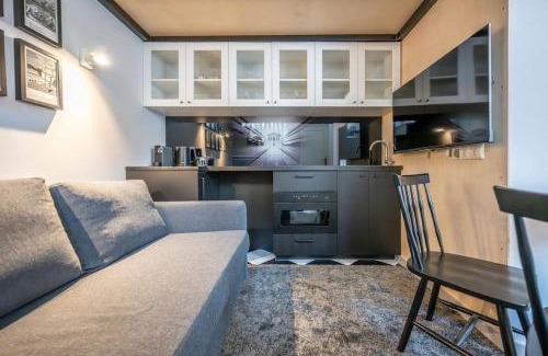 Old Town Apartment | Stylish Apartment in Vilnius Old Town/URBAN RENT