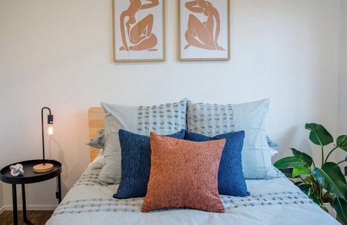 Bilinga Apartment | STYLISH BEACH SIDE PARADISE | SUNLIT COMFORT ON THE GOLD COAST