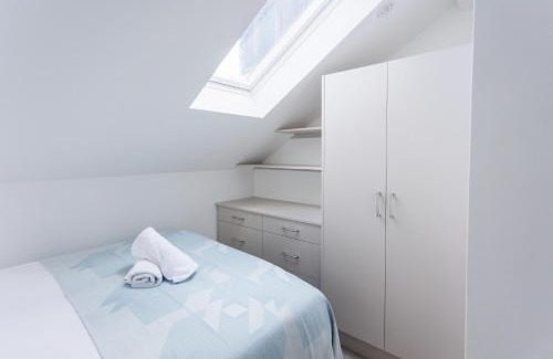 Belfast City Centre Apartment | Stylish Boutique Apartment for 2