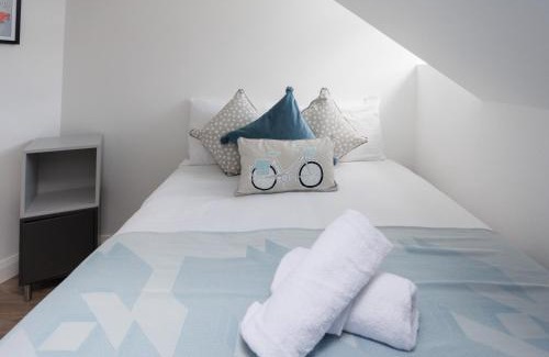 Belfast City Centre Apartment | Stylish Boutique Apartment for 2