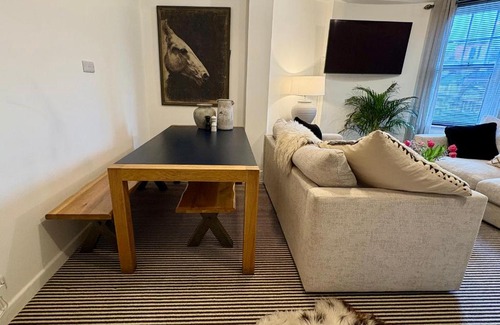 Bristol City Centre Apartment | Stylish central apartment