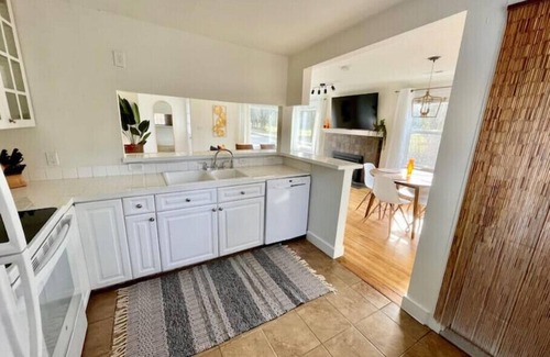 Central Tacoma House | Stylish Central Tacoma Pad