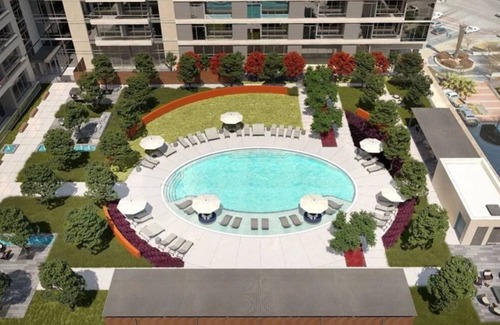 Cityplace Condo | Stylish, centrally-located condo in Uptown/West Village with high-end amenities!