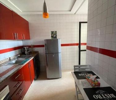 Camp El Ghoul Apartment | Stylish & Comfy Gem 5 Star Location Balcony