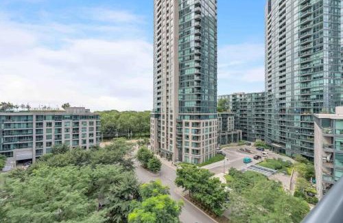 Bathurst Quay Apartment | Stylish Condo with Private Patio in Fortyork