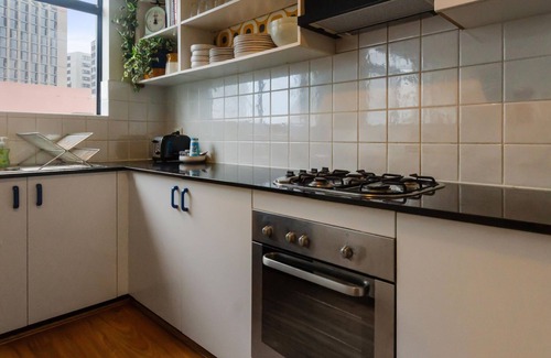 Redfern Apartment | Stylish & Convenient Stay in Central Redfern
