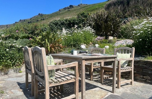 Boscastle Cottage | Stylish Cornish Cottage, unbeatable location