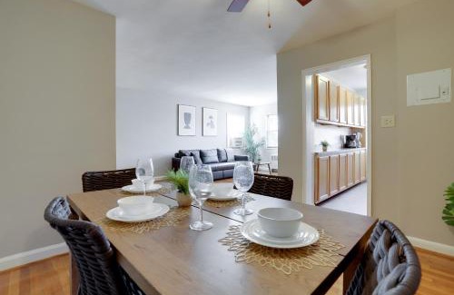 Northeast Alexandria Apartment | Stylish Corporate Apartment in Alexandria