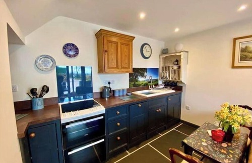 Penrith House | Stylish & cosy barn near Michelin-starred pub