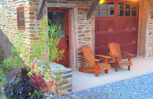 Steelville House | Stylish Cottage Loft Rental on a Farm in Lancaster County near Philadelphia, Pennsylvania