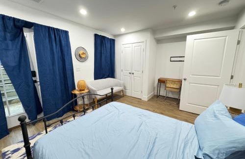 Washington Apartment | Stylish Cozy 2BR Apartment in DC