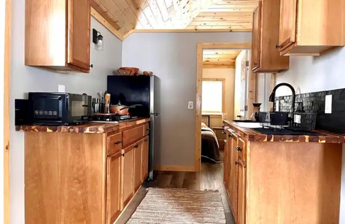 Lake George Cabin | Stylish, Cozy Cabin in Lake George.
