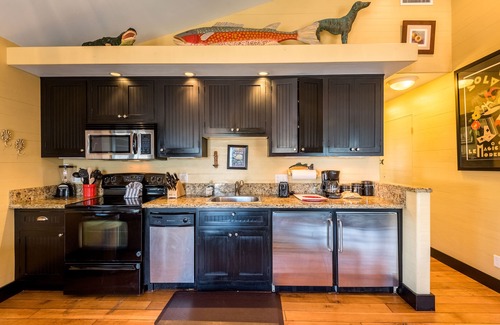 Uptown - Upper Duval Condo | Stylish Dog-Friendly Condo with Balcony - In Heart of the Historic District