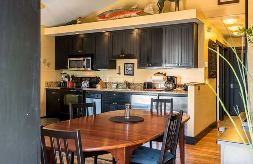 Uptown - Upper Duval Condo | Stylish Dog-Friendly Condo with Balcony - In Heart of the Historic District