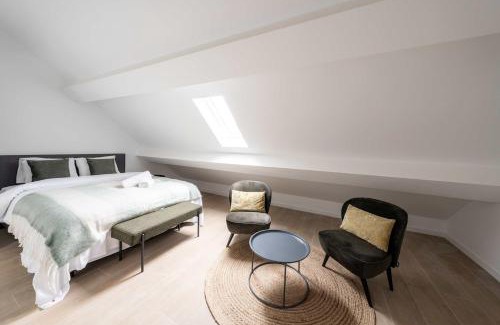 South Antwerp Apartment | Stylish Duplex for 8 in Central Antwerp