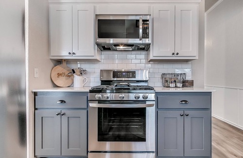Edmond House | Stylish Edmond charmer with Rainfall shower & large yard for kids & pets!