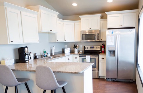 Fargo House | Stylish Fargo Home Great for Families and Groups!