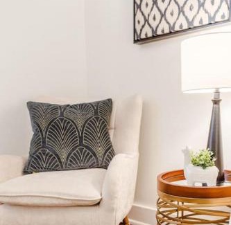 Mount Auburn Apartment | Stylish Flat in Walkable Downtown w Parking
