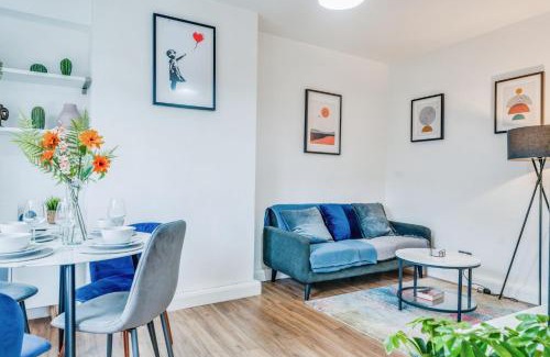 Bermondsey Apartment | Stylish Flat, London Bridge, Free Weekend Parking
