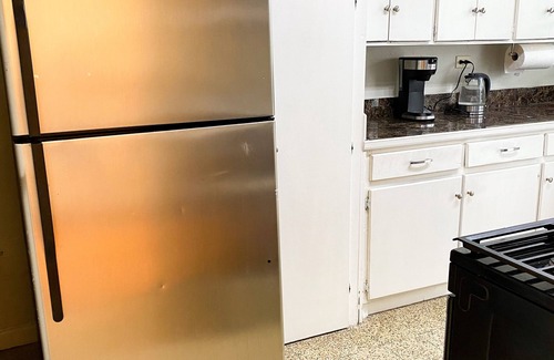 Newtown Apartment | Stylish Fully Furnished 2 Bedroom Apartment on Queens Park Savannah