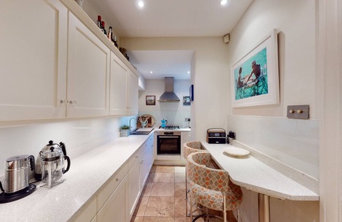 Courtfield Apartment | Stylish garden flat in prime South Kensington, SW7