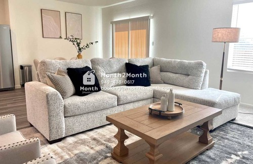 Edgecliff Village House | Stylish Haven on Glen Crossing Rd #42036
