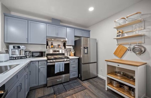 Central Sacramento Apartment | Stylish Hideaway Near Downtown Sacramento!